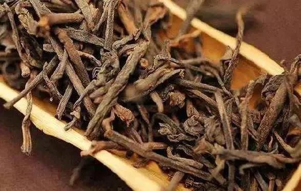 茶叶有“梗”、就代表茶质量不好？