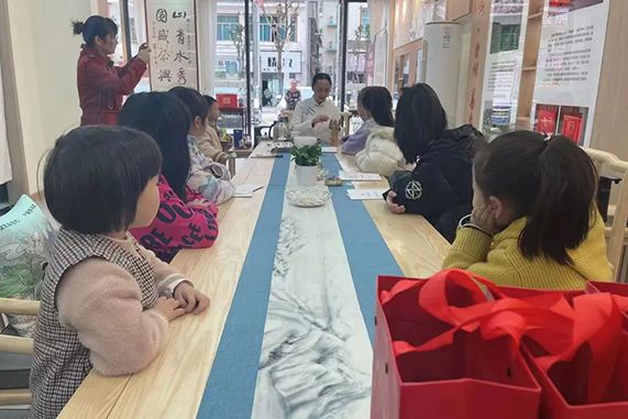 正山堂&middot;普安红 | &ldquo;冬日茶会&middot;茗香暖心&rdquo;周日亲子茶话会开始...